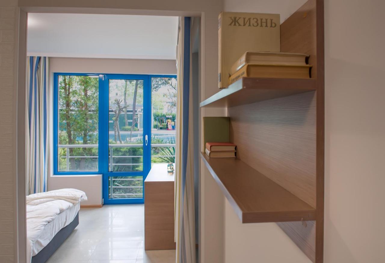 Excelsior Sunny Апартаменти