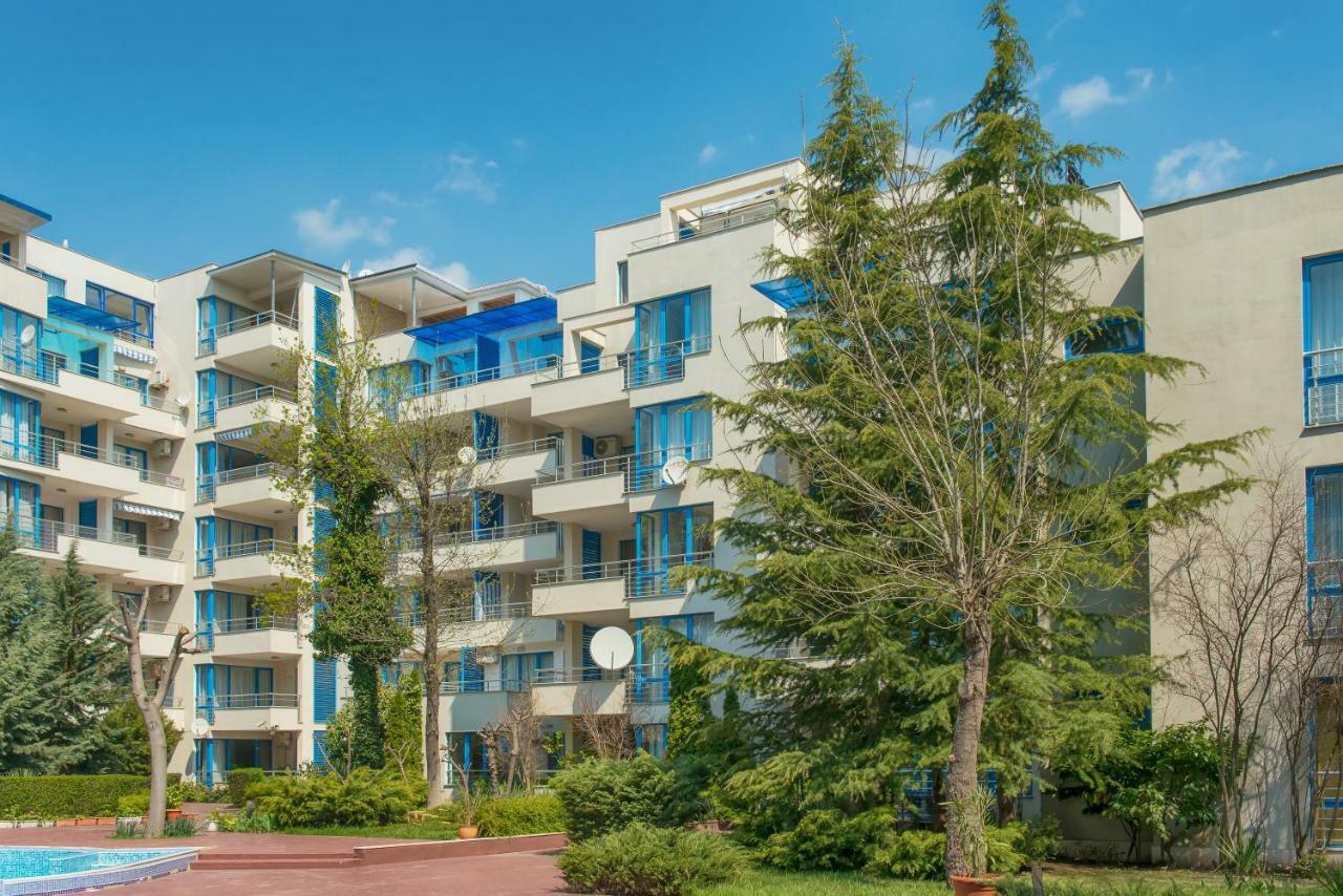 Excelsior Sunny Апартаменти